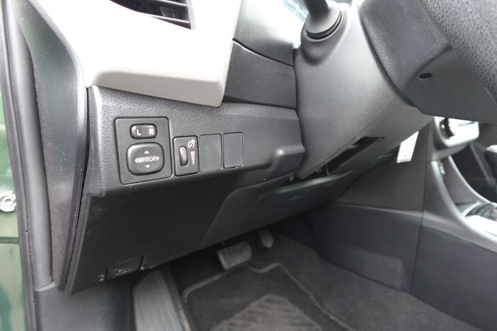2015 Toyota Corolla LE Eco - Photo 10