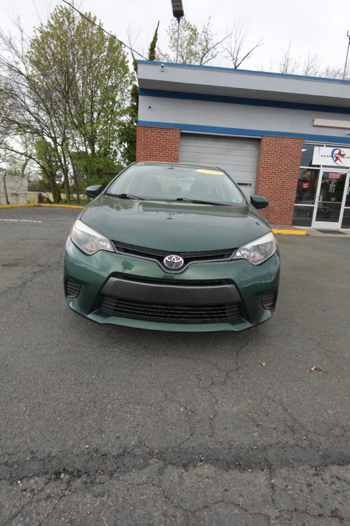 2015 Toyota Corolla LE Eco AT's photo